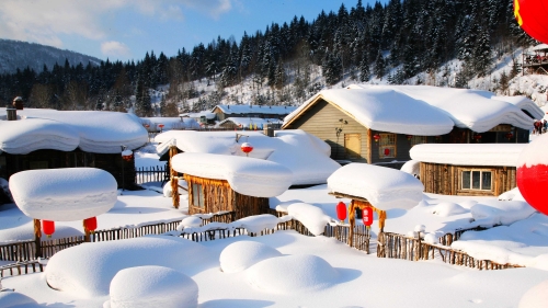 瑞雪兆丰年 红灯日子甜